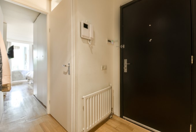 звукоизоляция межкомнатных дверей