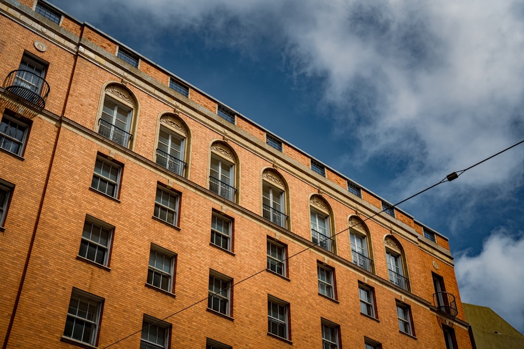 Какие документы нужны для продажи квартиры в 2025 году: полный список